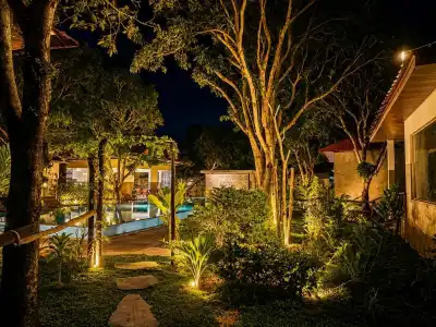 The Aurora Retreat Ong Lang