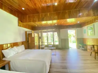 Y Nghia Bungalow Ong Lang