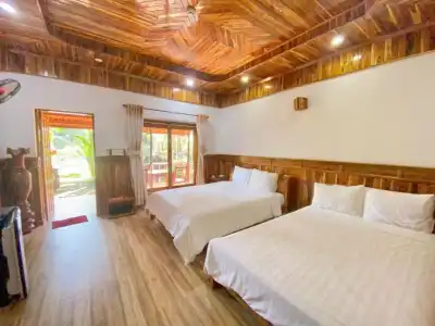 Y Nghia Bungalow Ong Lang