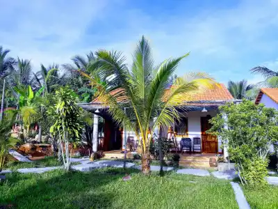 Y Nghia Bungalow Ong Lang