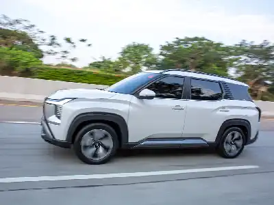 Cho thuê Mitsubishi Destinator 2025