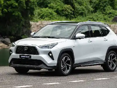 Cho thuê Toyota Yaris Cross 2024