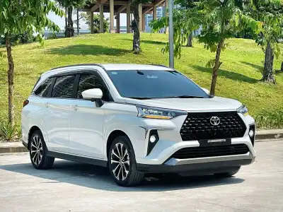Cho thuê Toyota Veloz Cross