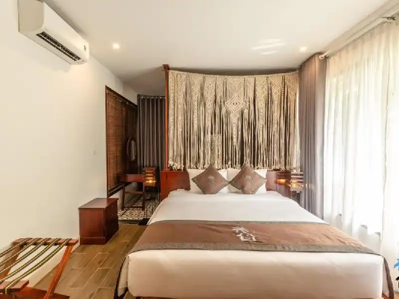 Premium Double Room with Balcony