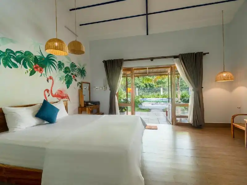 Deluxe Family Room