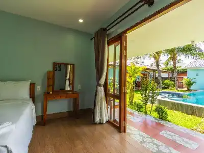 Double Room with Pool View